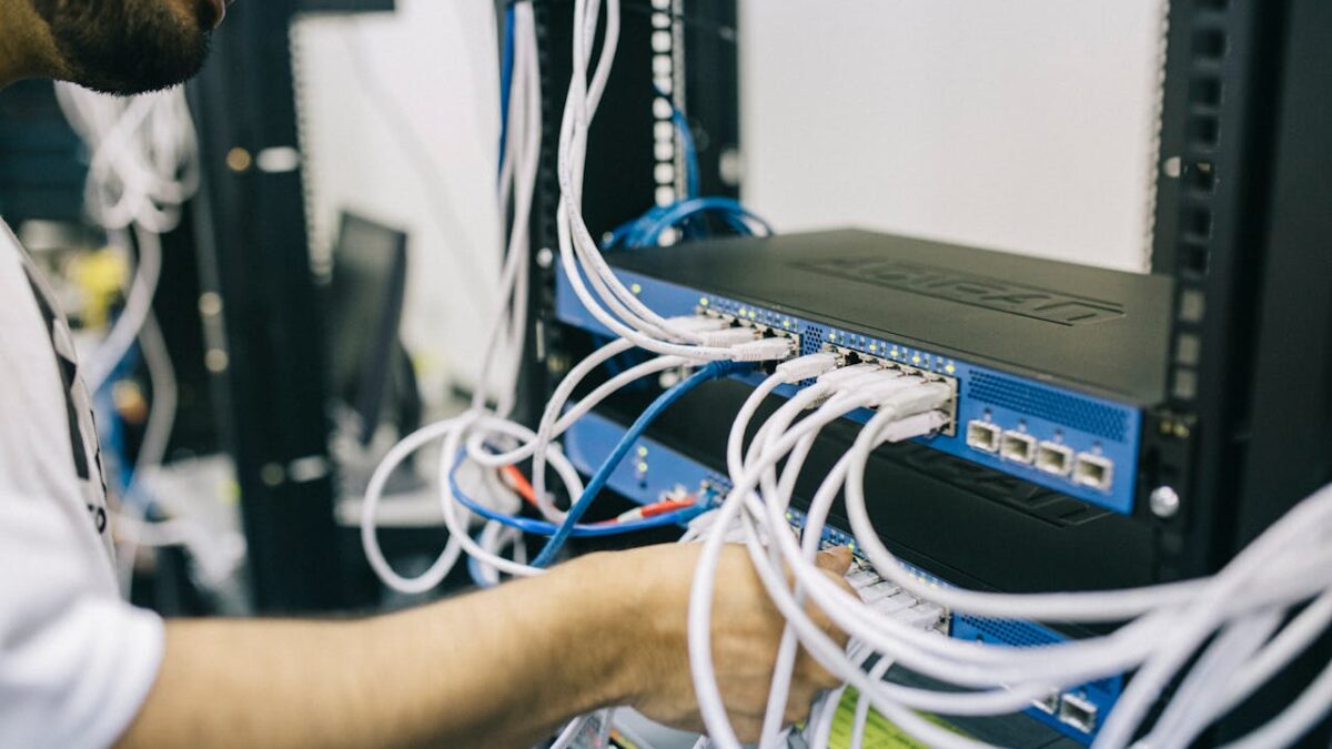 How Technology Shapes the Future of Work
